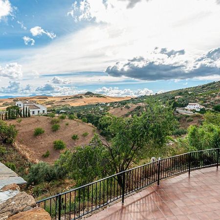Awesome Home In Antequera With Wifi Eksteriør billede