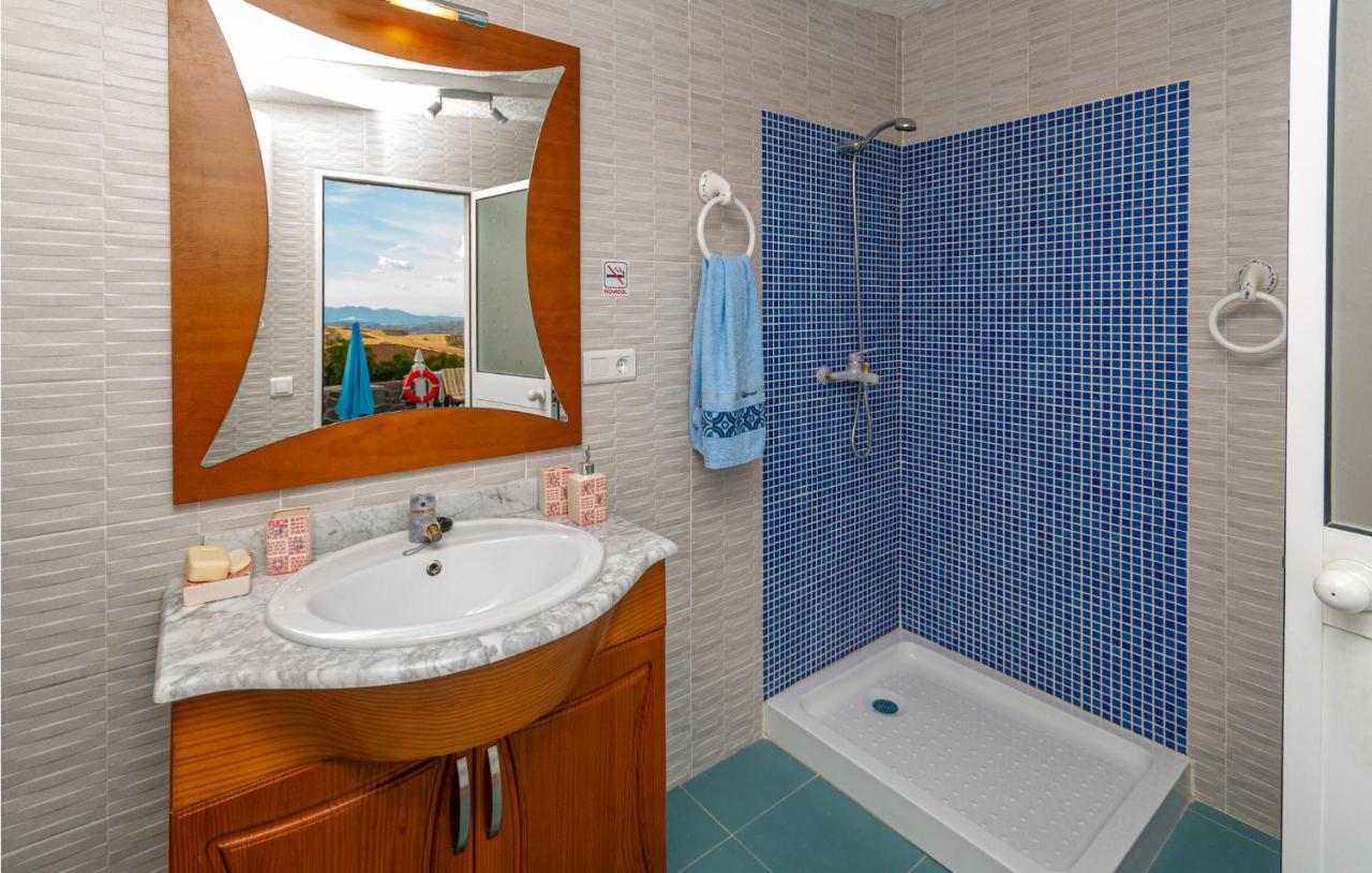 Awesome Home In Antequera With Wifi Eksteriør billede