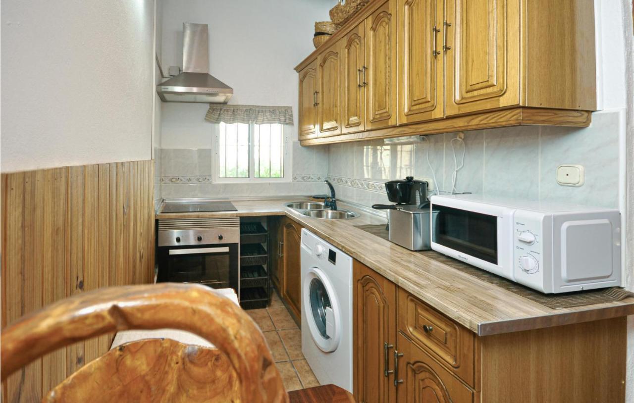 Awesome Home In Antequera With Wifi Eksteriør billede
