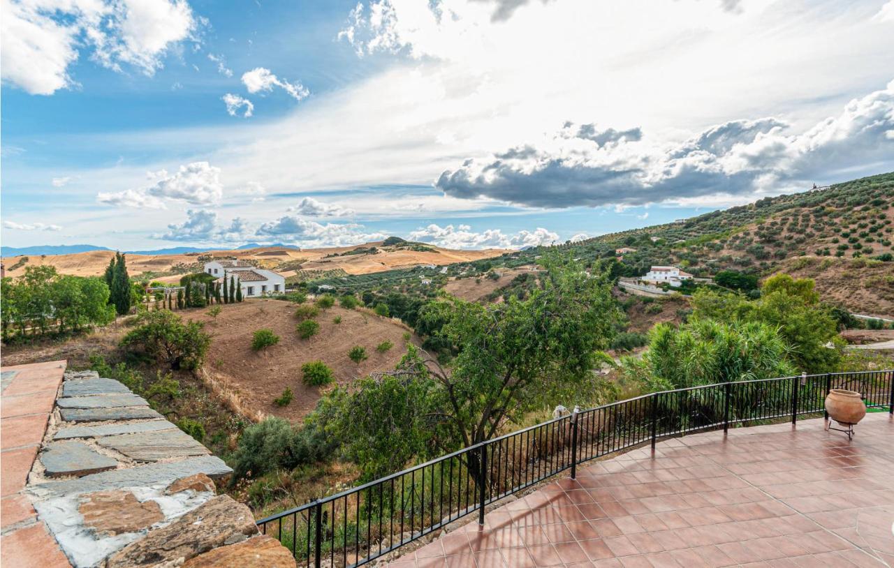 Awesome Home In Antequera With Wifi Eksteriør billede